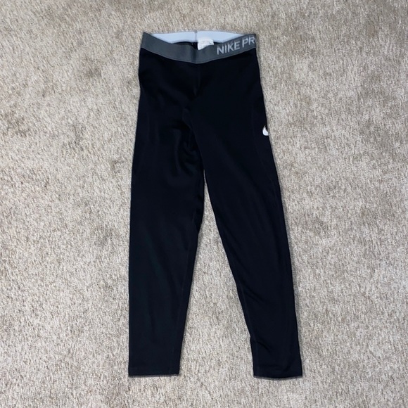 nike dri-fit leggings - Picture 3 of 4